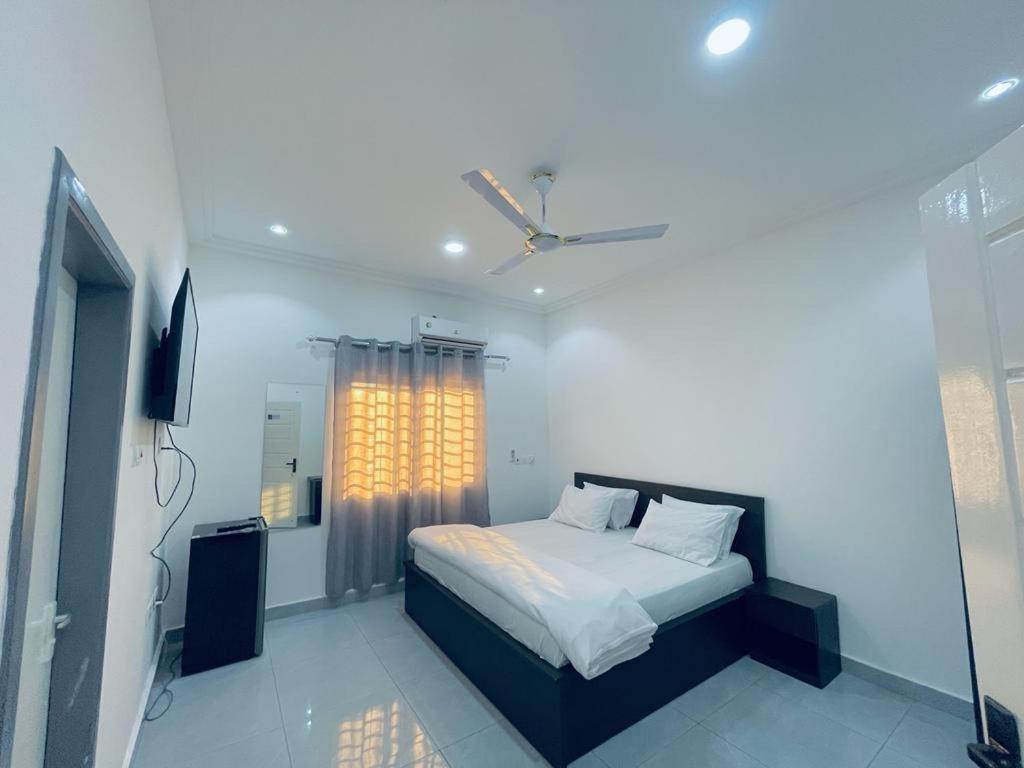 Rakka Guest House Adenta Exterior photo