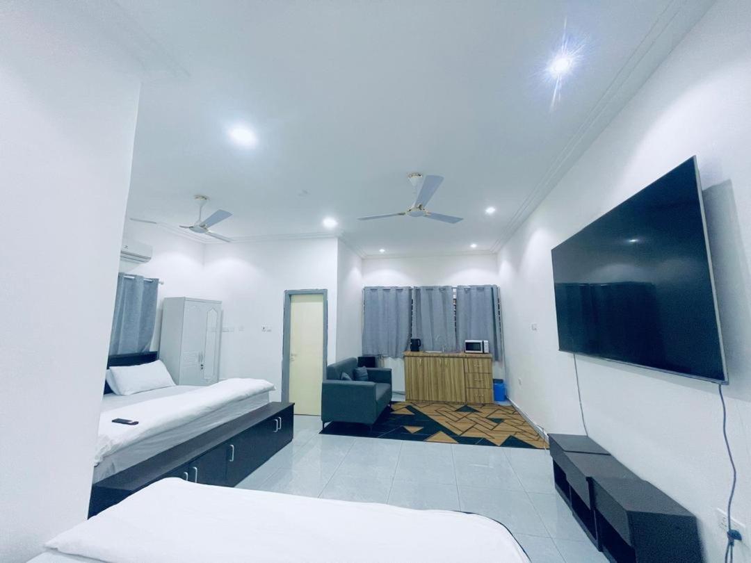 Rakka Guest House Adenta Exterior photo